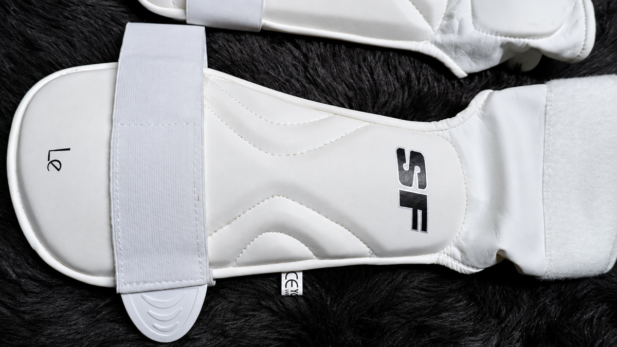 SF Combo (L.H.) Cricket Thigh Pad